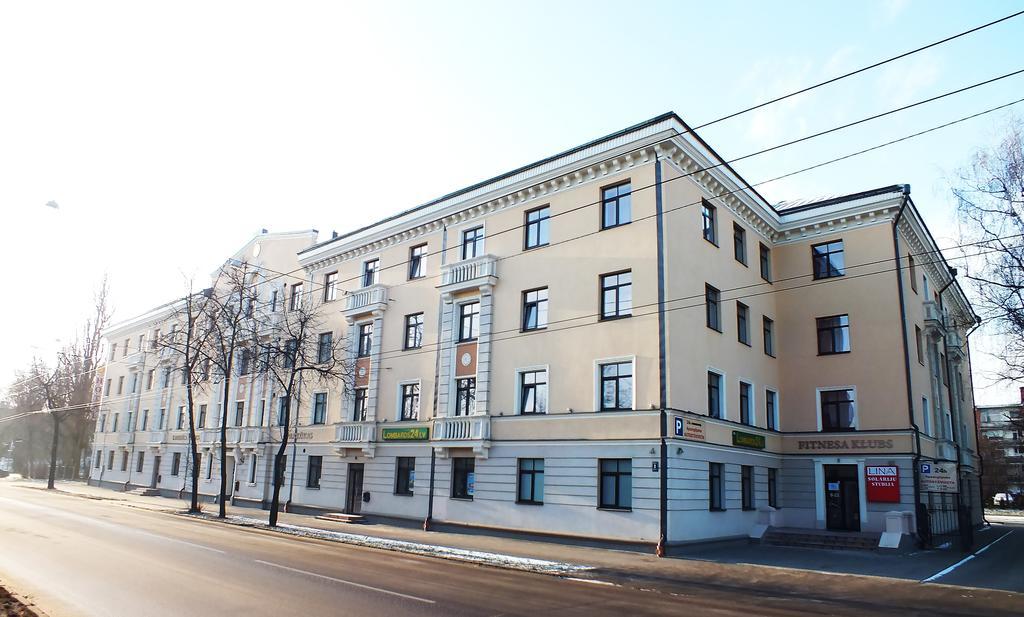 Hôtel Apalenis à Riga Extérieur photo
